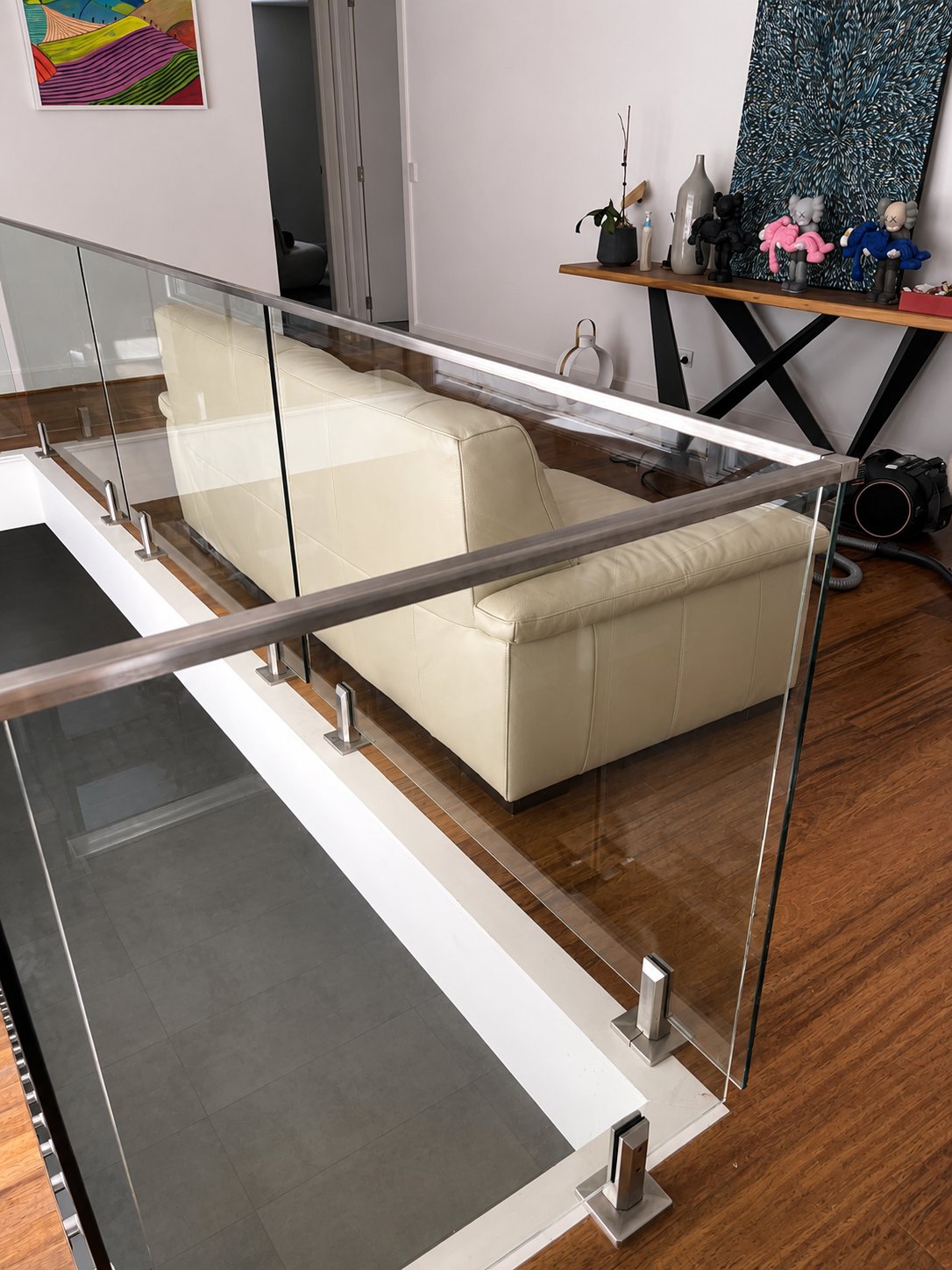 Shattered balustrade panel replacement - Mascot - finished